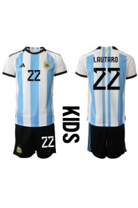 Argentinië Lautaro Martinez #22 Babytruitje Thuis tenue Kind WK 2022 Korte Mouw (+ Korte broeken)